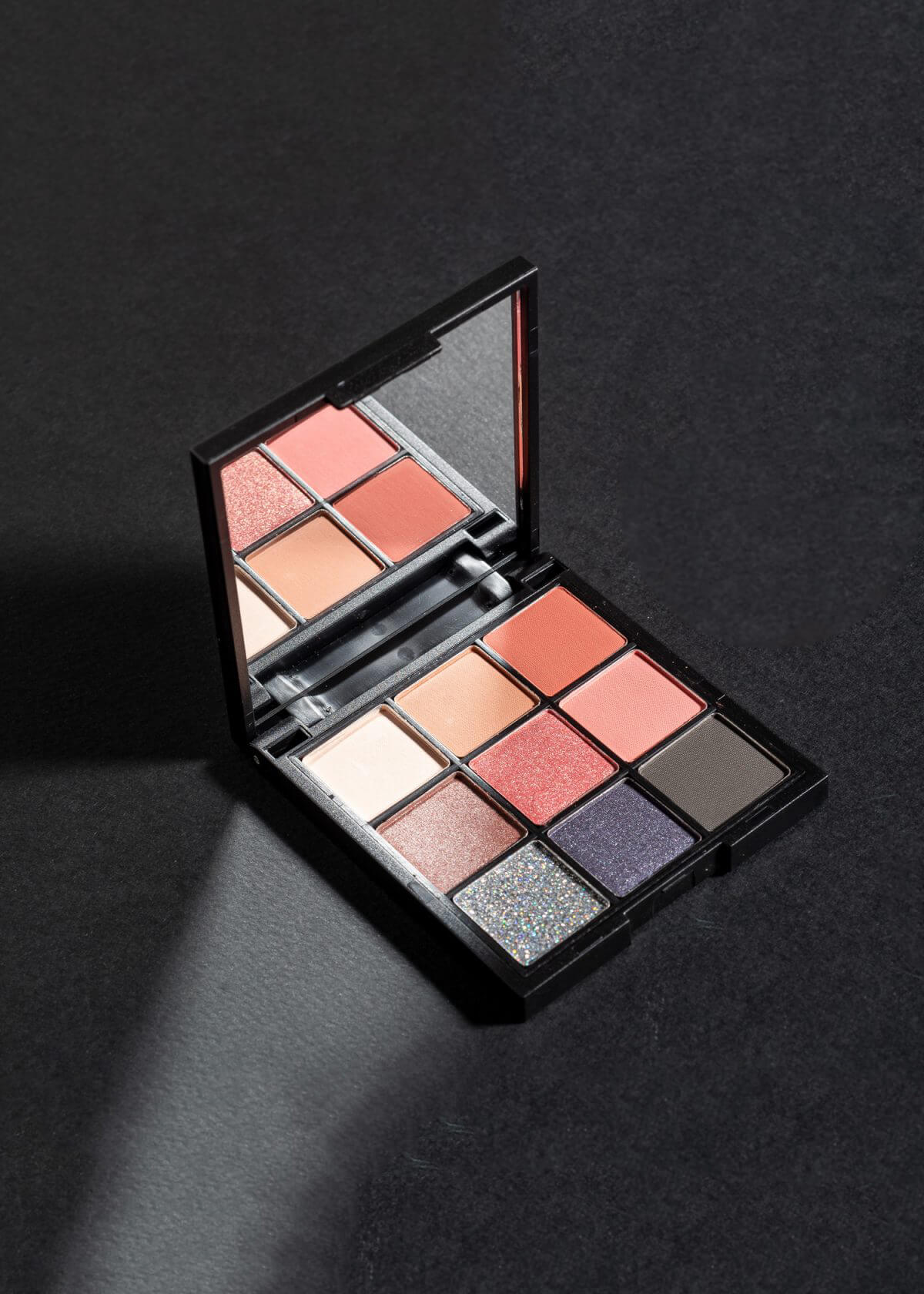 Black Shadow Palette