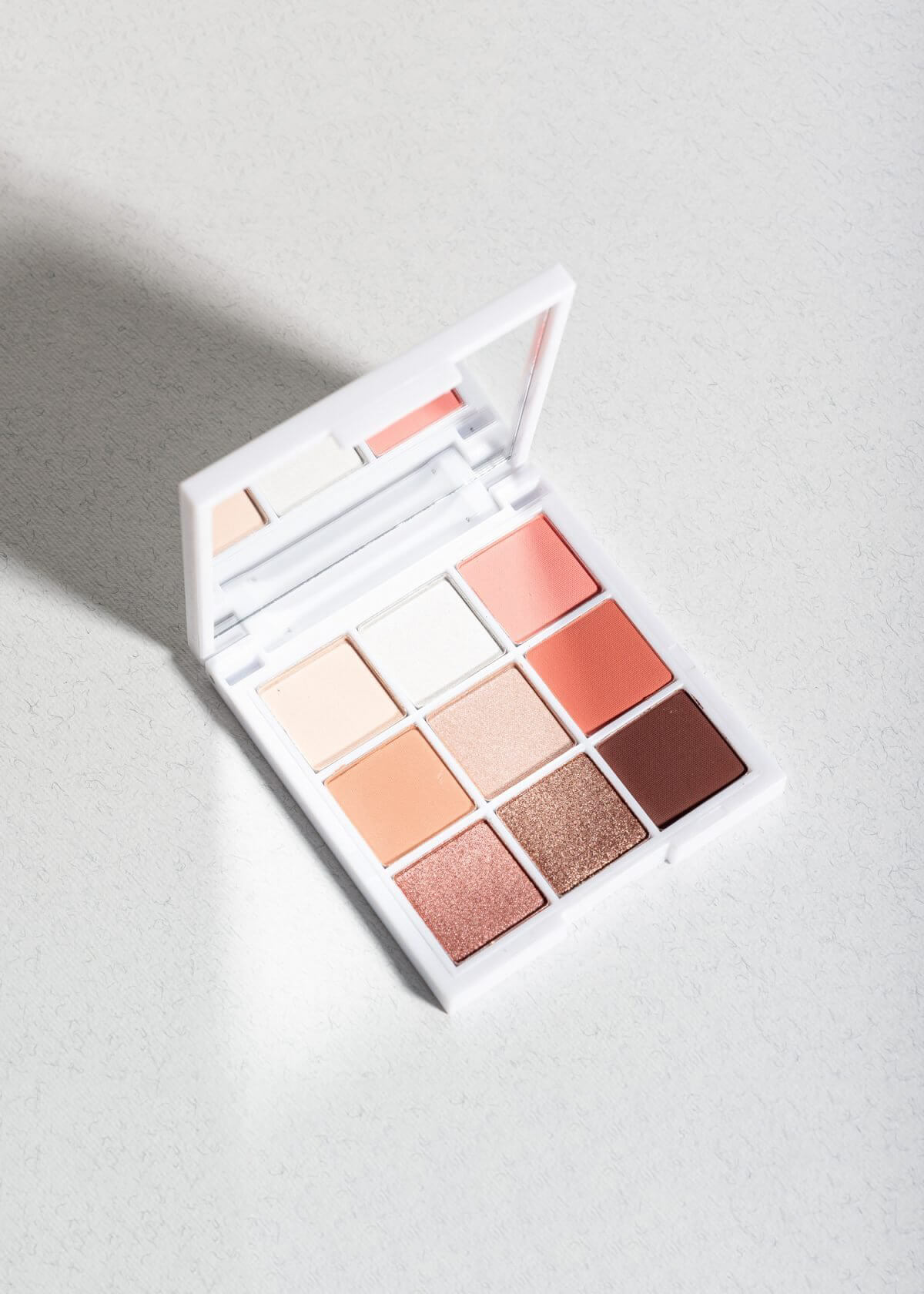 White Shadow Palette
